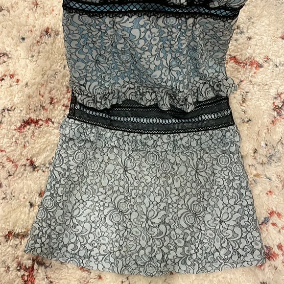 Pretty Little Things Maxi Dress - Picture 3 of 4